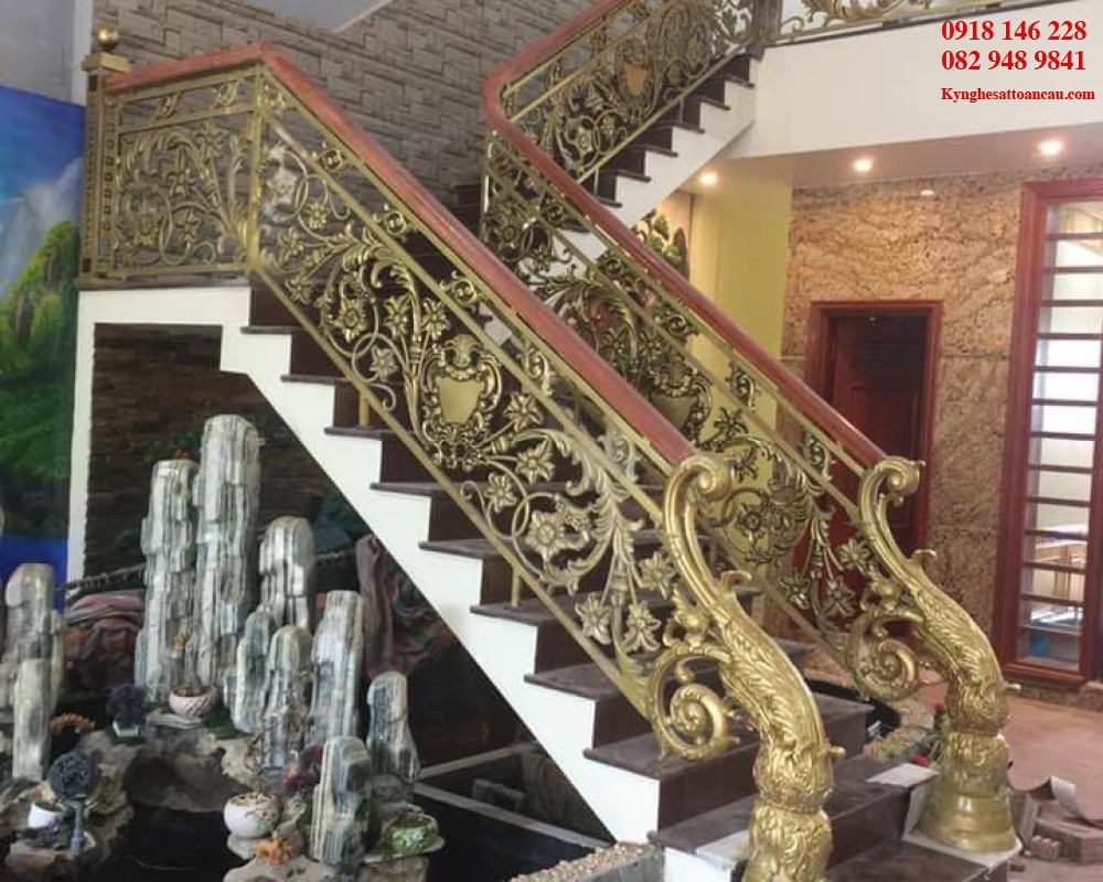 Cầu thang nhôm đúc CTN39