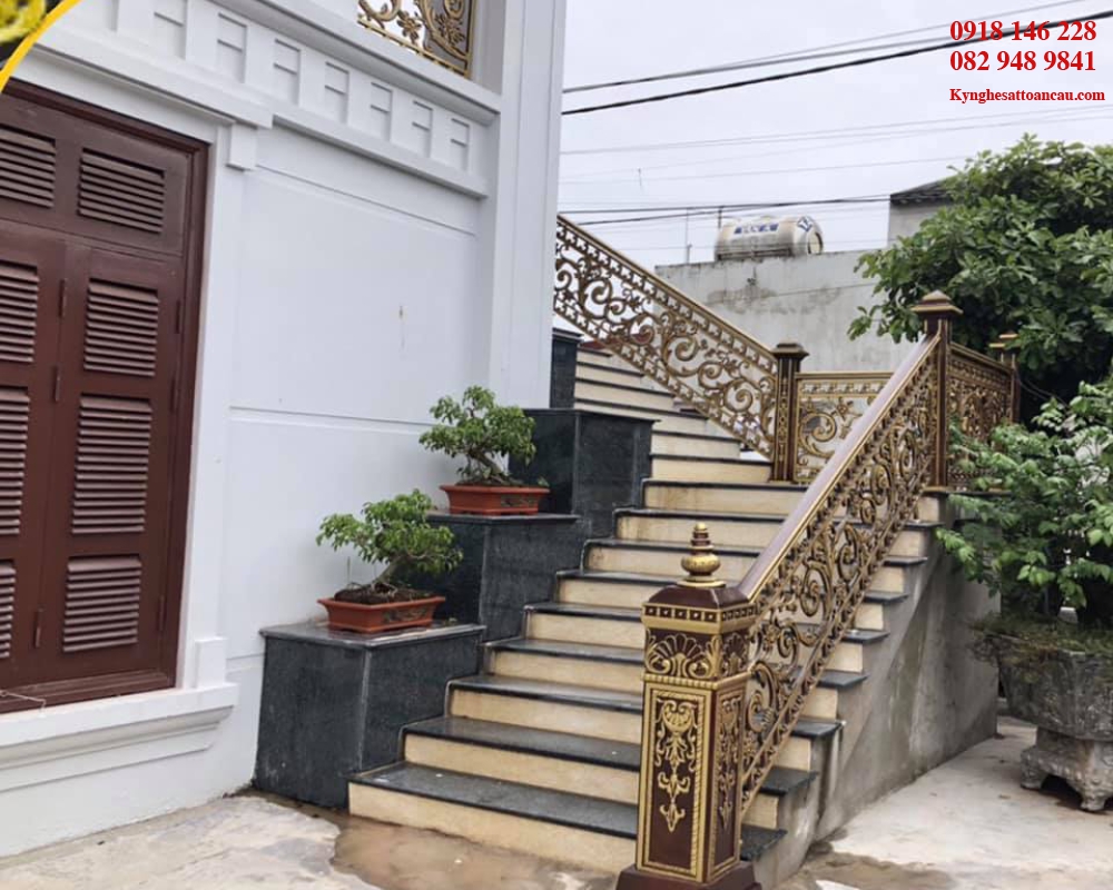 Cầu thang nhôm đúc CTN37