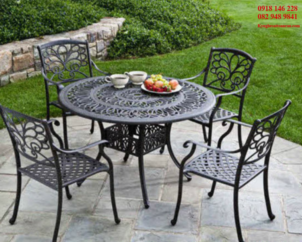 BÀN GHẾ SẮT MỸ THUẬT 44A