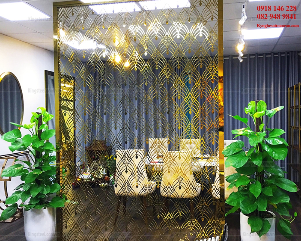 Vách ngăn inox xi mạ VNI12
