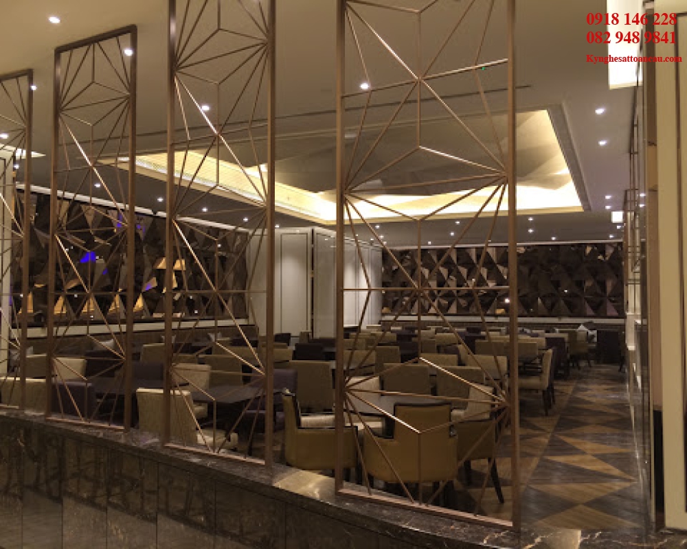 Vách ngăn inox xi mạ VNI35