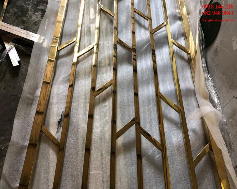 Chân bàn inox xi mạ CBIXM01