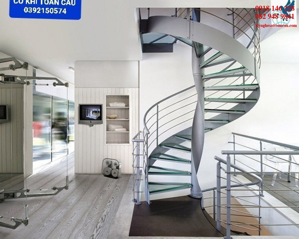 Cầu thang xoắn CTX06