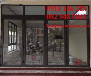 Cửa nhôm kính 08