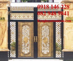 Cửa cổng nhôm đúc CN011