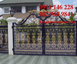 Cửa cổng sắt mỹ thuật CCS35