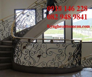 CẦU THANG SẮT MỸ THUẬT C160