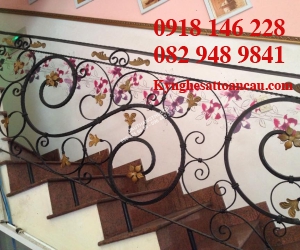 Cầu thang sắt mỹ thuật CT8