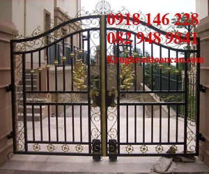 Cửa cổng sắt mỹ thuật CCS69