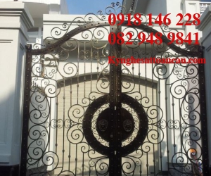Cửa cổng sắt mỹ thuật CCS120