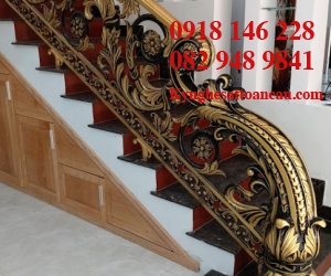 Cầu thang nhôm đúc CTN24