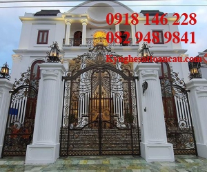 Cửa cổng sắt mỹ thuật CCS81