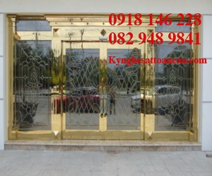 Cửa inox mạ vàng CC12