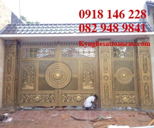 CỬA NHÔM ĐÚC ĐẸP C12