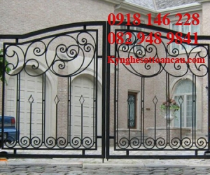 Cửa cổng sắt mỹ thuật CCS29