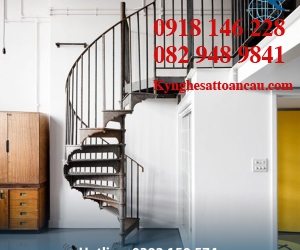 Cầu thang xoắn CTX69