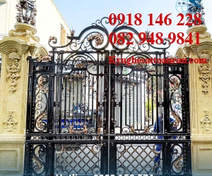 Cửa cổng sắt mỹ thuật CCS118