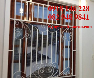 KHUNG BẢO VỆ CỬA SỔ B04