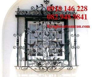 KHUNG BẢO VỆ CỬA SỔ B12