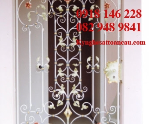 KHUNG BẢO VỆ CỬA SỔ B15