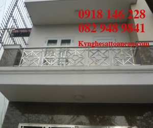 Lan can inox cao cấp Q7