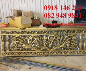 Lan can nhôm đúc L6