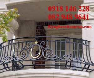Lan can sắt mỹ thuật L13