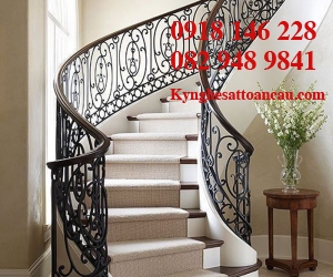 Cầu thang sắt mỹ thuật CT02