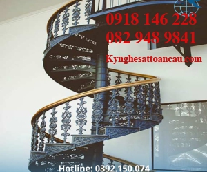 Cầu thang xoắn CTX68