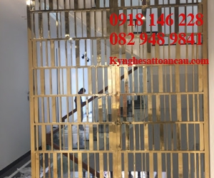 Vách ngăn inox xi mạ VNI10